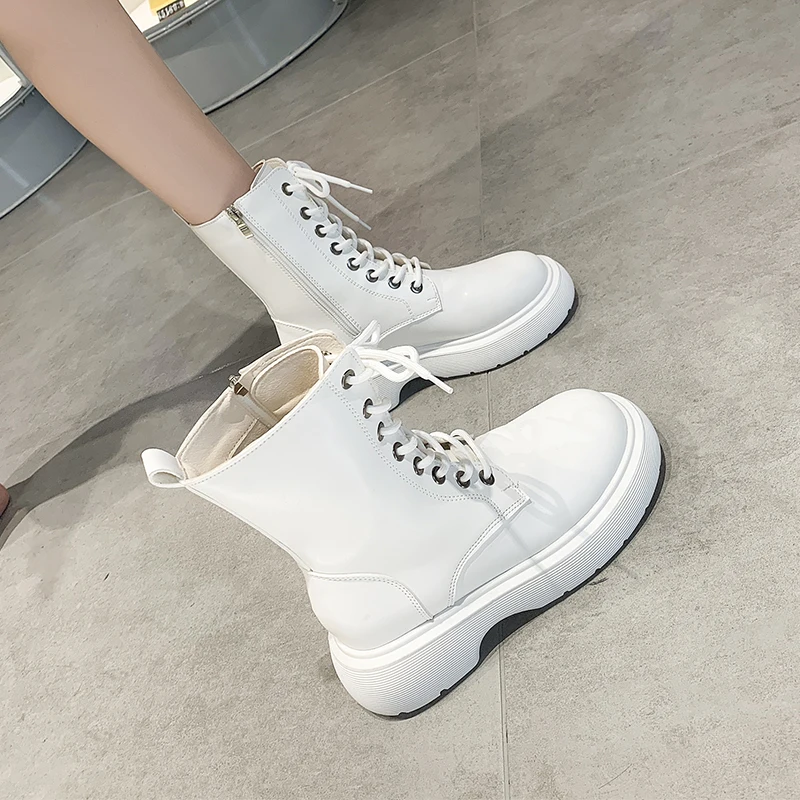 2022 Autumn and Winter New Fashion, Versatile, Comfortable, Thick-soled, Warm Thick-heeled short Boots, Single Boots Women