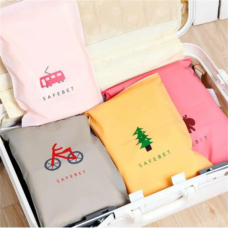 

Travel Storage Bag Eco-friendly Waterproof Bag More Sturdy And Stay Put When Moved To Close Housekeeping Clothes Packing Bag