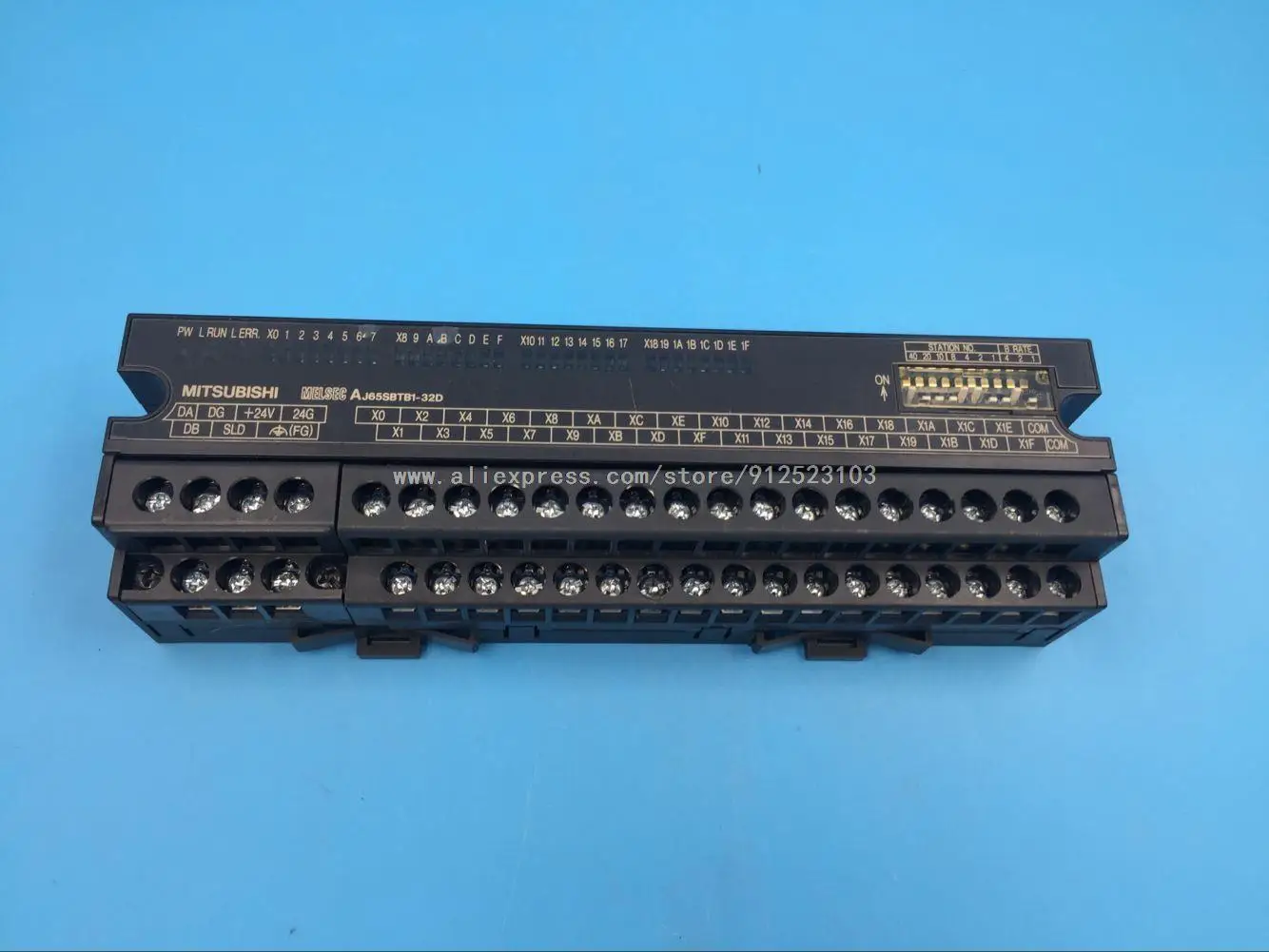 

1pcs AJ65SBTB1-32D and 1pcs AJ65SBTB1-32Tand 1pcs AJ65SBTB1-32DT 100% new and original