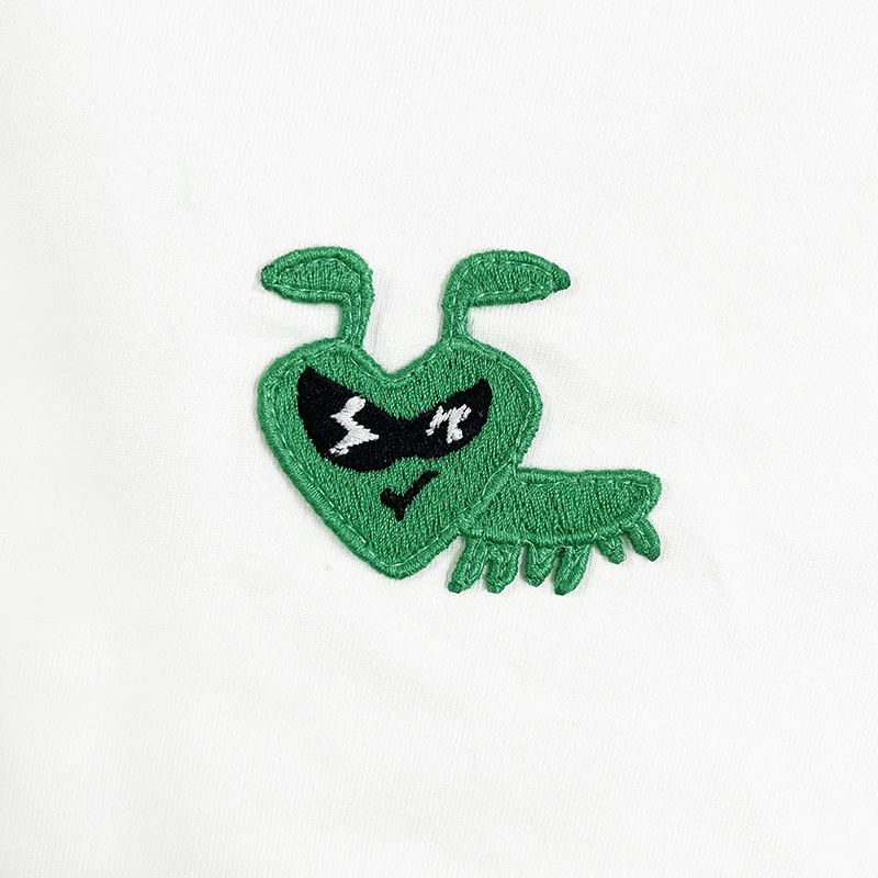 Женская футболка Break Egg с мультяшным муравьем и вышивкой в форме полусердца