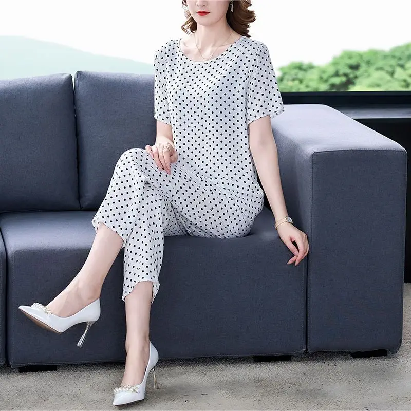 

Женский комплект из двух предметов с принтом, летняя мода 2023, Свободный Топ с коротким рукавом для матерей + брюки, повседневный женский костюм, W59