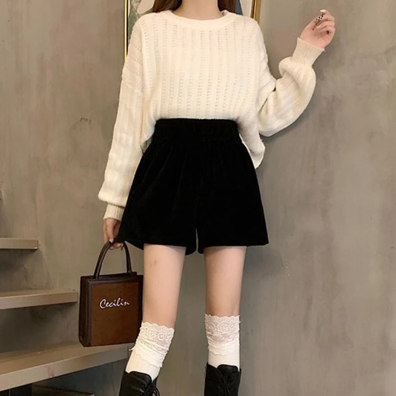 Corduroy Shorts for Women Summer Korean Fashion Casual Loose Wide Leg Elastic Waist Shorts All-match Ladies Streetwear Bottoms