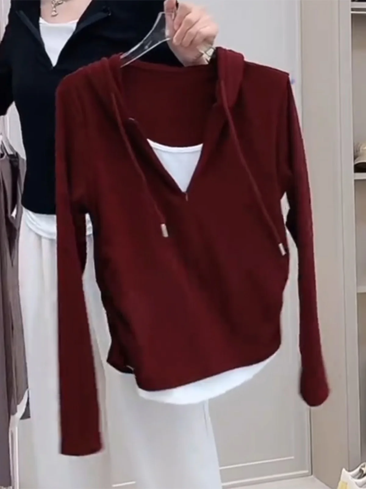 Plus Size Early Spring New Arrival 2025 Fake Two Pieces Leisure Hooded Pullover Fashion Slim Looking Hoodie Waist-Controlled ...