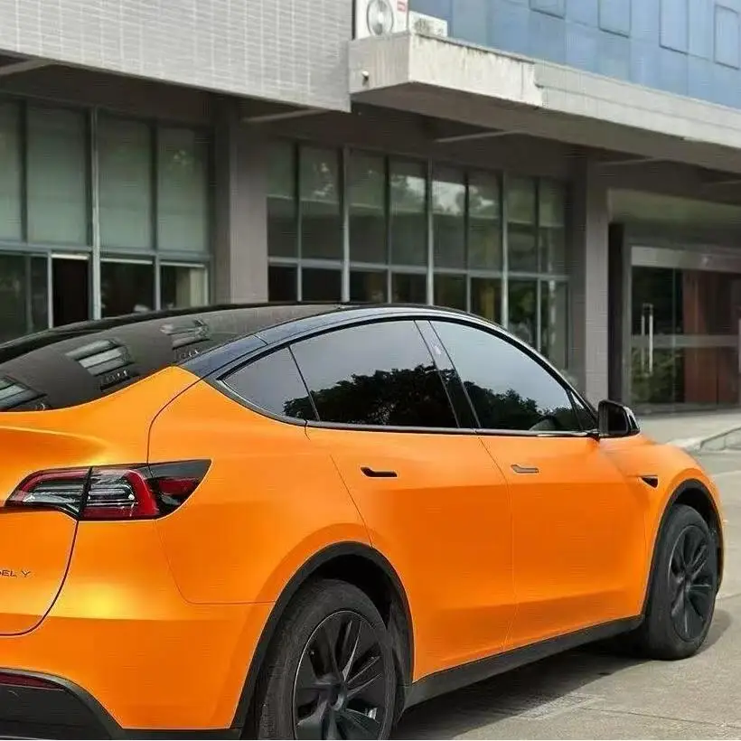 Фото Пленка для защиты кузова автомобиля из ТПУ с эффектом самовосстановления, изменяющая цвет, матовая, сияющий оранжевый оттенок №5
