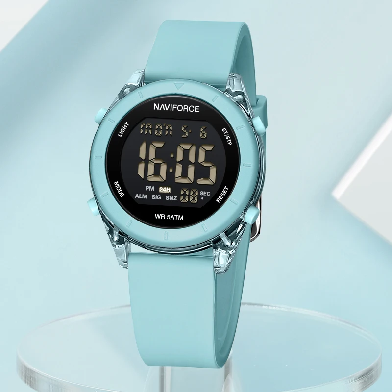 głosem NAVIFORCE nowe zegarki damskie LCD cyfrowy wyświetlacz Trend w modzie Fumed pasek krzemionkowy damski zegarek na rękę 5ATM wodoodporny