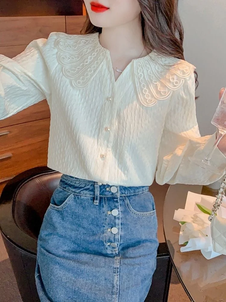 Женская блузка с длинным рукавом и воротником-стойкой