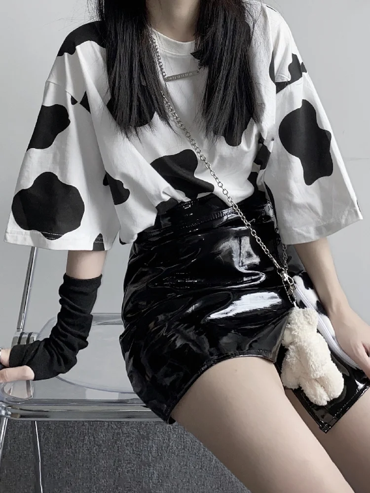 Deeptown Women T-shirts Cow Print Streetwear Harajuku Tops Oversized Casual Loose Short Sleeve Tee Female Fashion Korean T Shirt