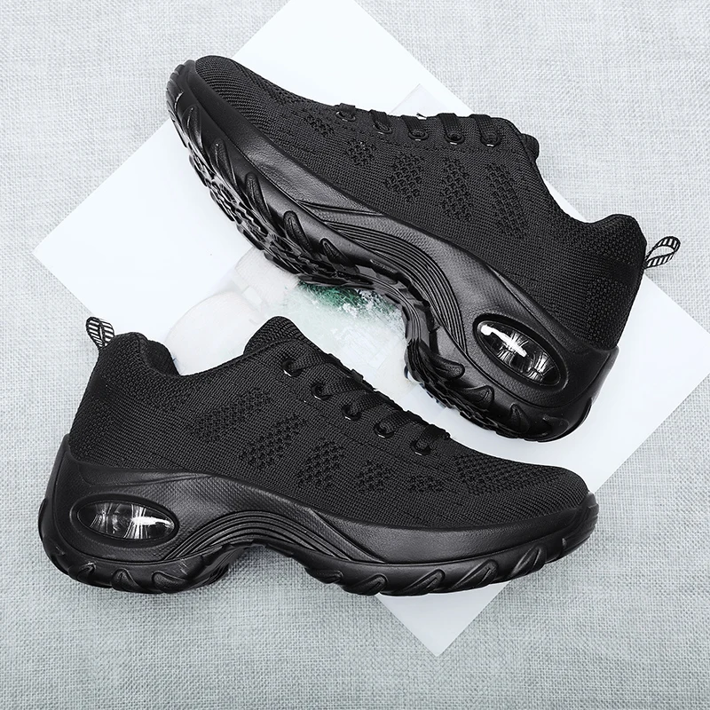 Women Shoes New Lightweight Flat Shoes Zapatos De Mujer 2020 Air Cushion Non Slip Damping Chunky Black Sneakers Running Shoes