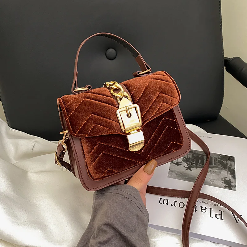 

Vintage Shoulder Bag Women 2022 New Fashion Velvet Quality Ladies Handbag Designer Purses Simple Square Crossbody Bags for Women