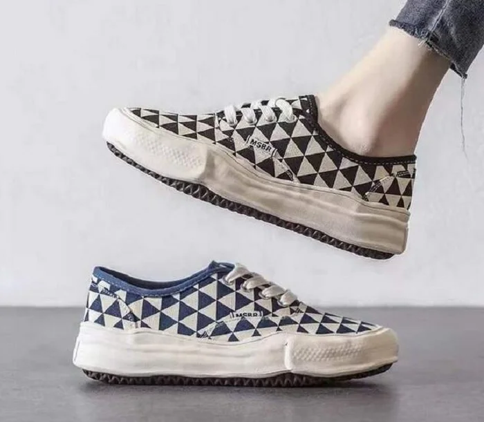 

UM02 Hot Breathable Men Women Running Shoes Gym Famous Sports Trainers Athletic Cushioning Mens Womens Basketball Sports Shoes