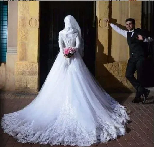 Белое мусульманское свадебное платье по индивидуальному заказу в Саудовской