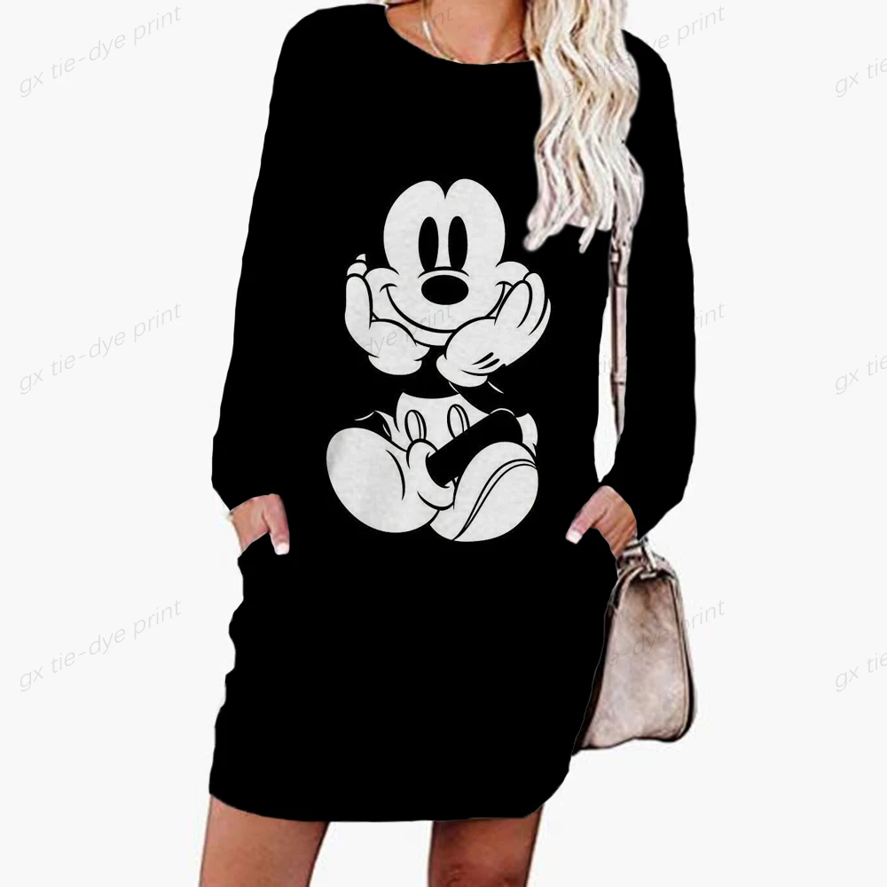 

Осеннее женское платье с капюшоном и принтом Минни Маус