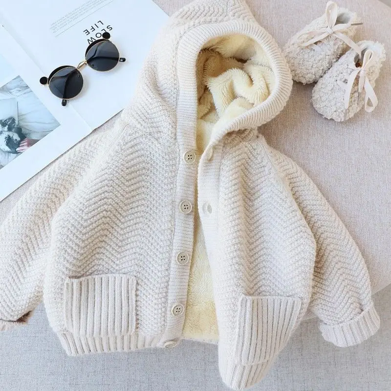 

New Autumn And Winter Boys' And Girls' Same Thickened Hooded Plush Sweater Coat Baby's Warm Cardigan Wear Home Knitwear