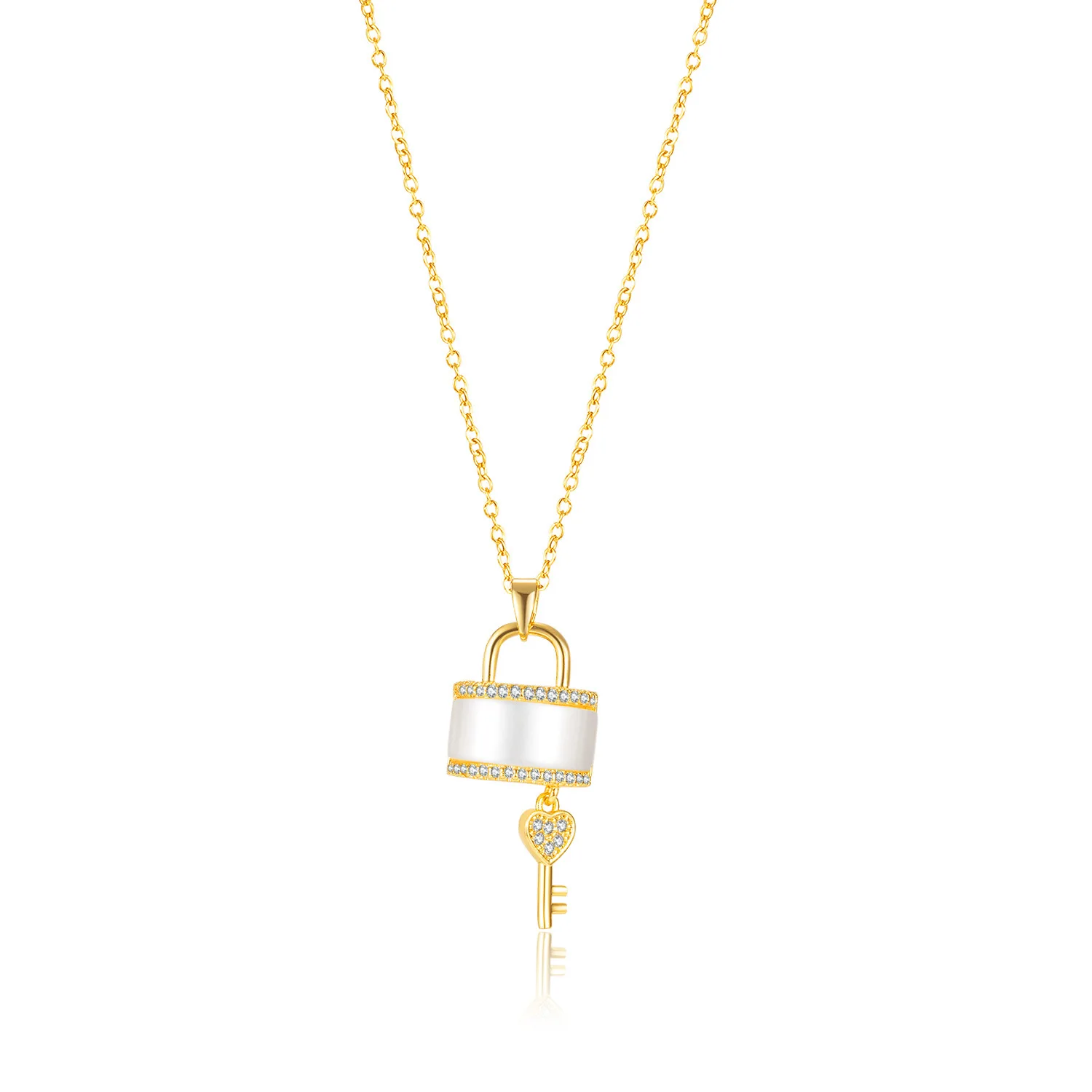 

Ornament Fashion Lock Key Chain Wholesale Luxury Stainless Steel Necklace for Women
