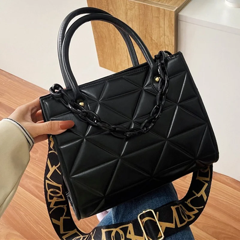 

New Handbag Designer Bags for Women 2023 Fashion Lingge Solid Color Female Bag Large Capaicty Crossbody Bags Chain Shoulder Bag
