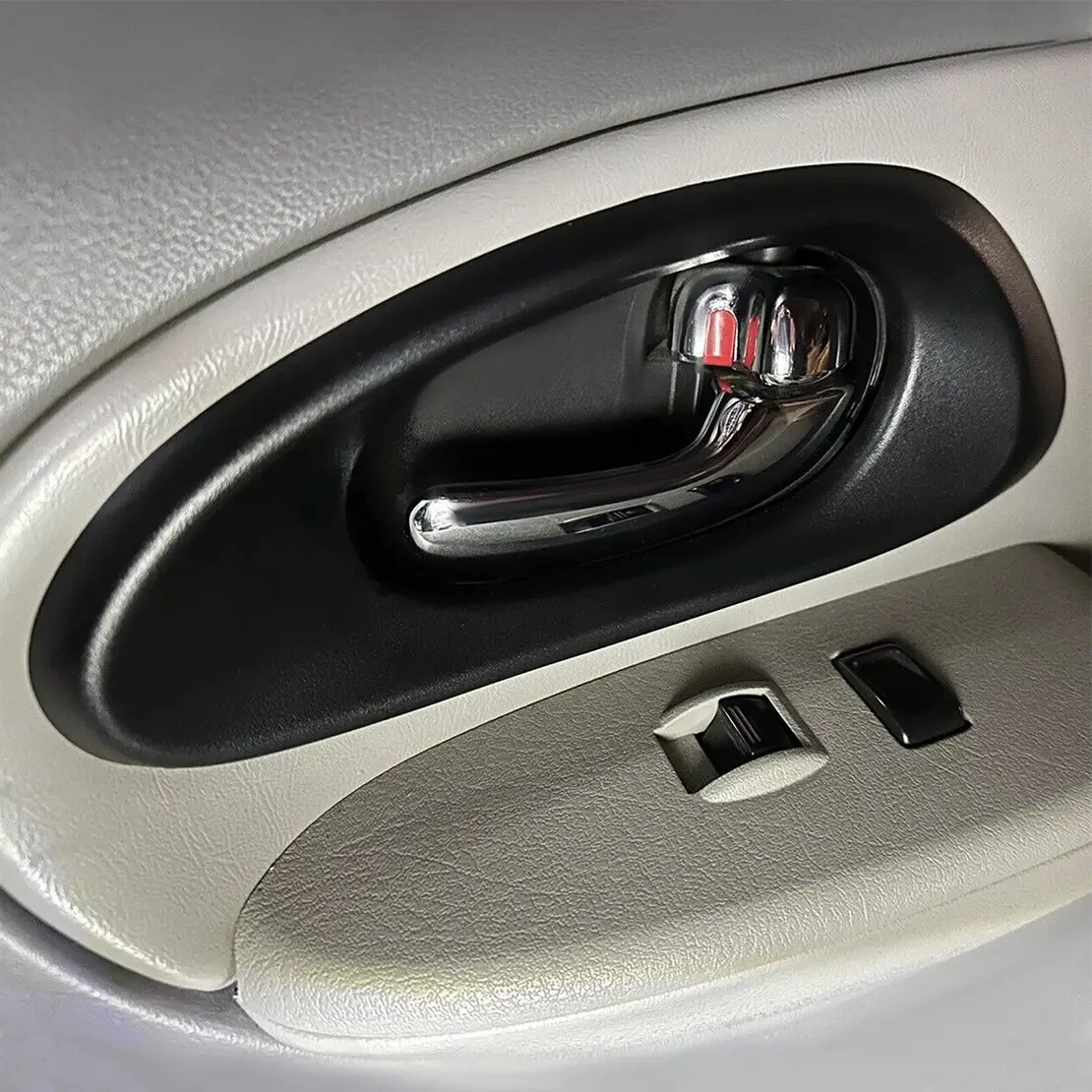 15214502 Автомобильная передняя правая внутренняя дверная ручка накладка подходит