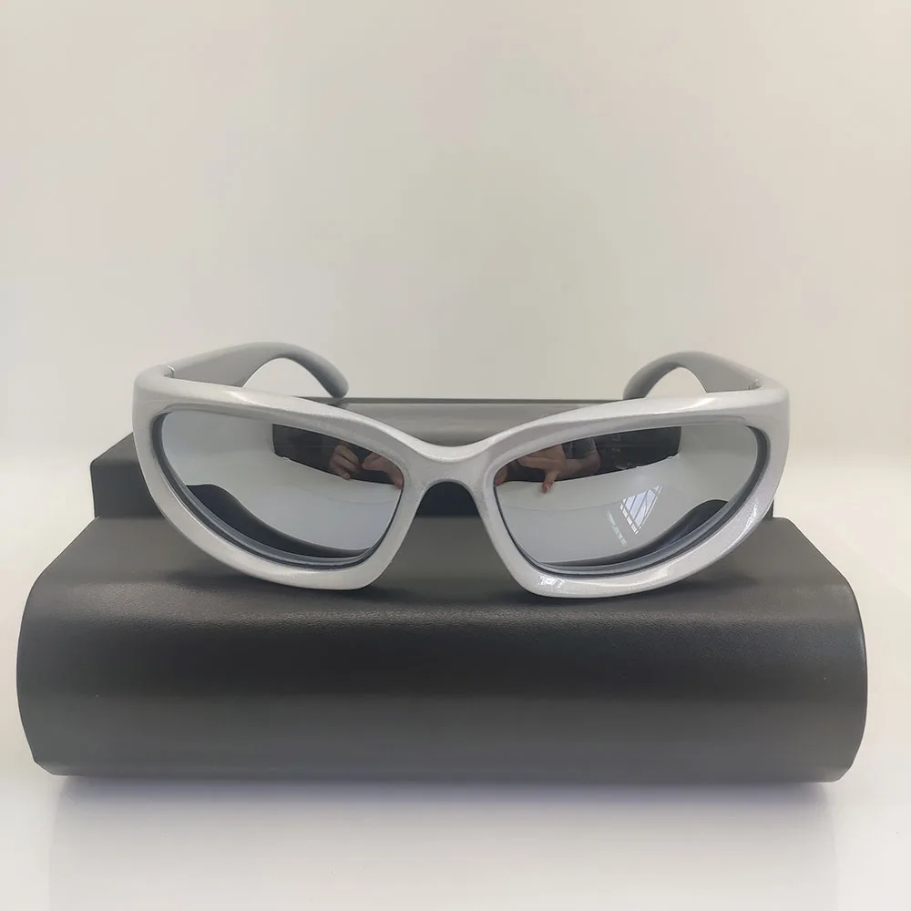 Hot Trending Products Sport Sunglasses For Women Men Black Party Brand Designer Futuristic Large Silver Mirror For Sun Glasses
