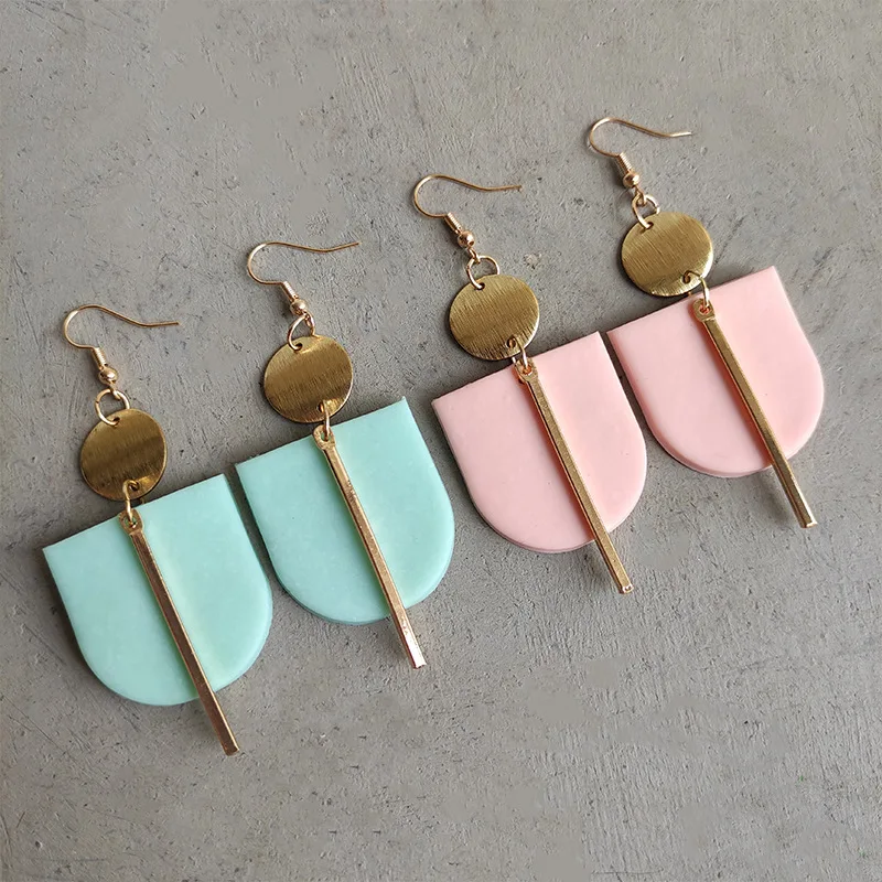 

Wholesale New Fashion Handmade Soft Pottery Earrings Geometric Metal Simple Soft Pottery Earrings Modern Summer Women's Jewelry
