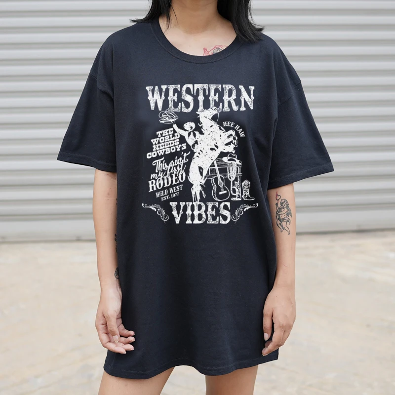 

Western Vibes Cowboy Rodeo Fashion Graphic T-shirts Women Vintage Country T Shirt Cowgirl Cute Loose Hippie Boho Tshirt Clothes