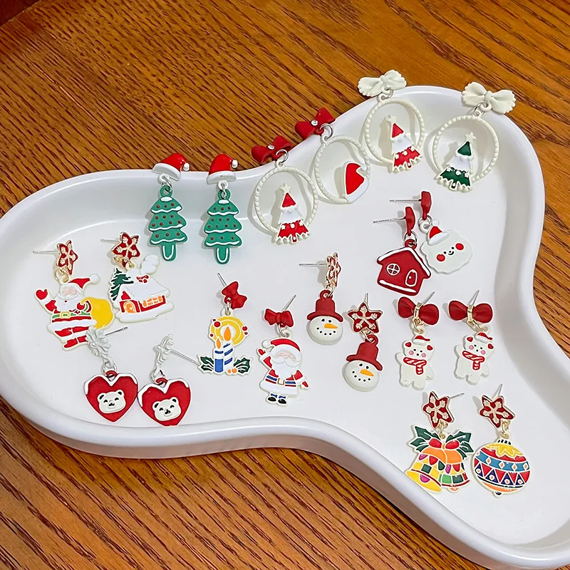 

New Ethnic Style Christmas Earrings for Women Trendy Classic Cute Christmas Tree Santa Snowman Cartoon Earring Christmas Jewelry