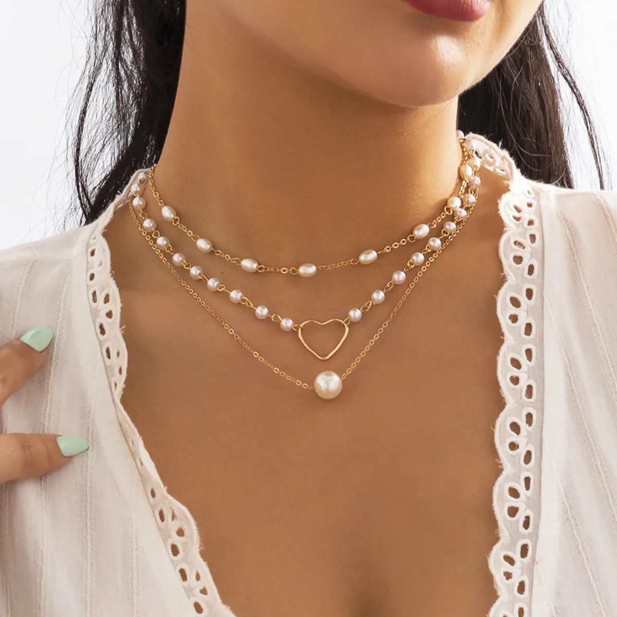 

Kpop Elegant Love Heart Pendant Necklace for Women Young Girls Wedding Bride Fashion Statement Sweet Pearl Chain Neck Jewelry