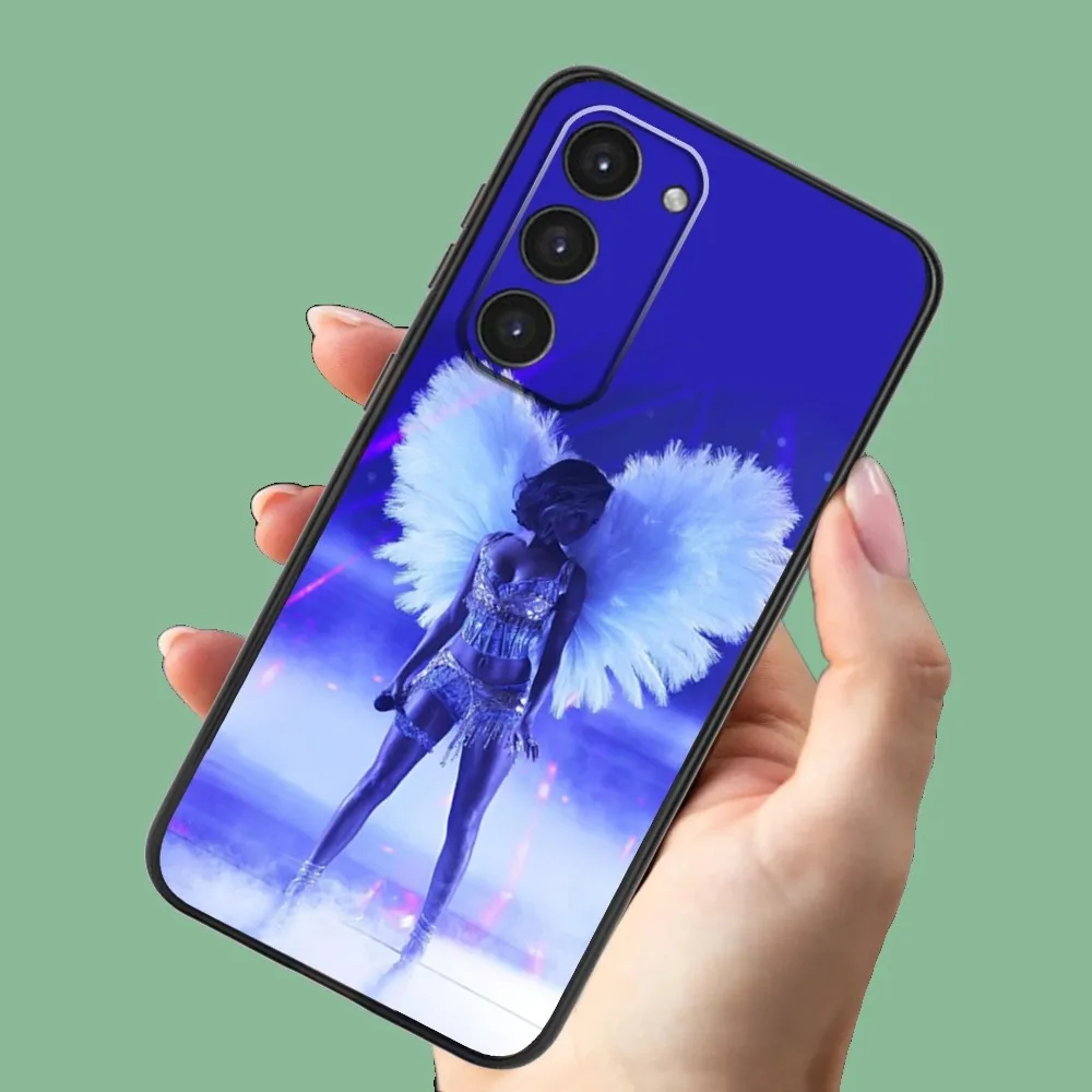 Singer T-Tyla Phone Case For Samsung Galaxy A13 A21s A22 A31 A32 A52 A53 A71 A80 A91 Soft Black Shell