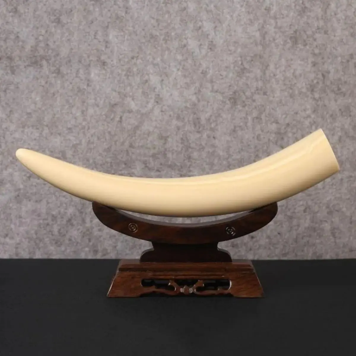 Mammoth Ivory Ornaments Full Of Veins Full Of Blood Sperm Throw Fine Grinding Suitable For Putting Office Feng Shui Decoration