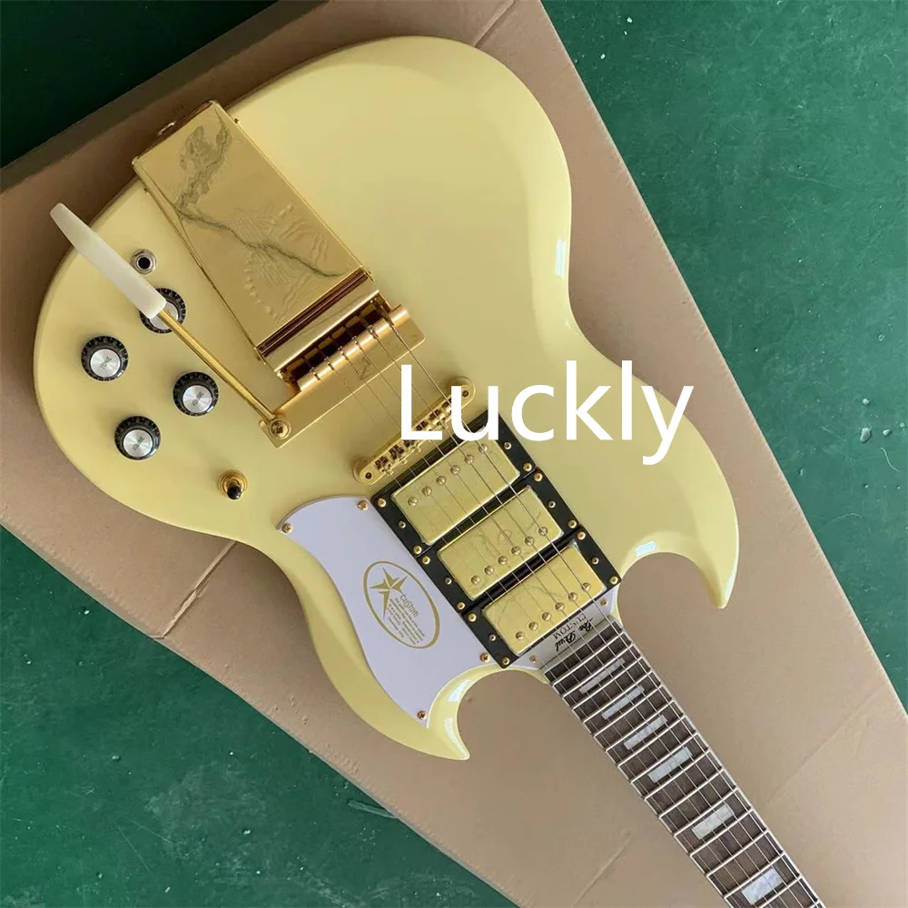 

In stock Goose shaped shaped electric guitar white body rosewood dot product can be changed color guitars guitarra