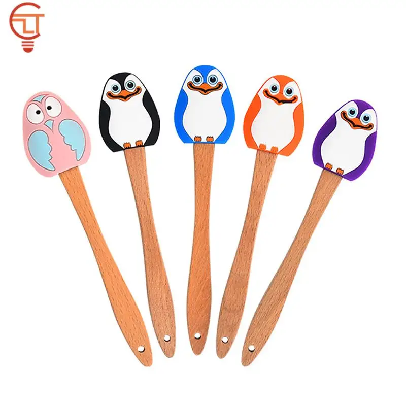 

Cartoon Penguin Silicone Smooth Spatula Wooden Handle Cream Spatula Cake Decor Cream Cake Spatula Baking Tool Sugarcraft Tools