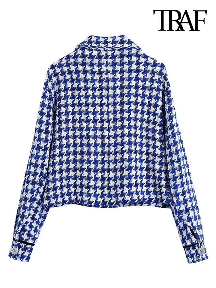 Женская твидовая куртка на пуговицах с длинным рукавом и накладными карманами -