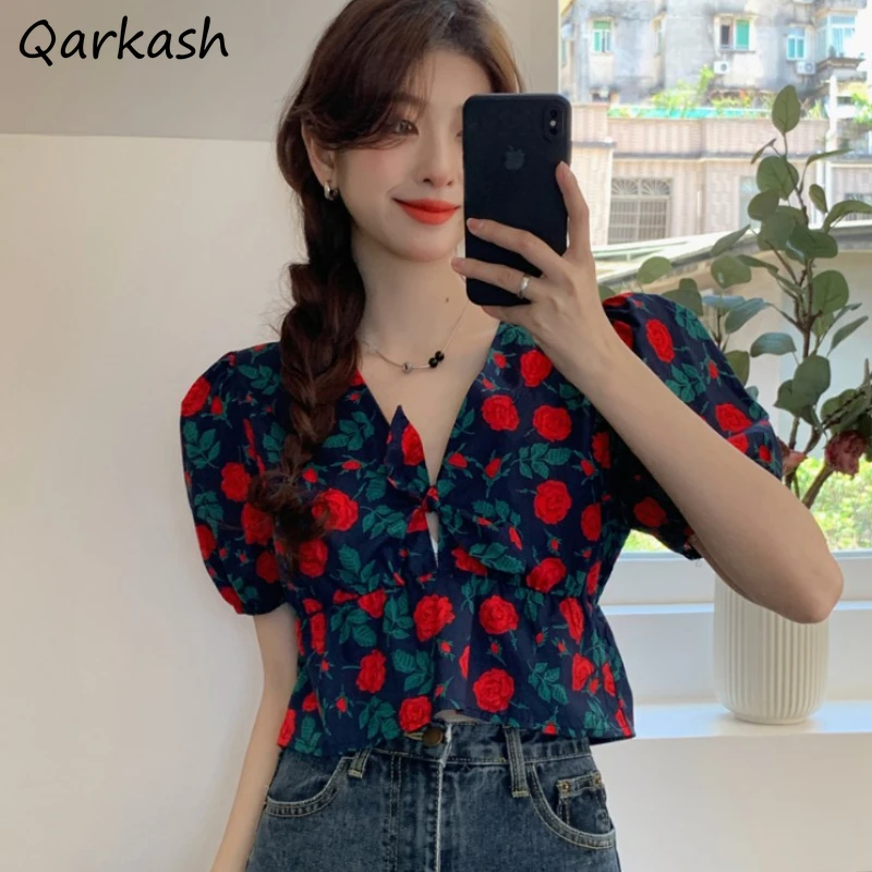 

Blouses Women Floral Design Retro Korean Style Ladies Crop Top Puff Sleeve Lovely V-neck Slim Summer Clothes Trendy Leisure Ins