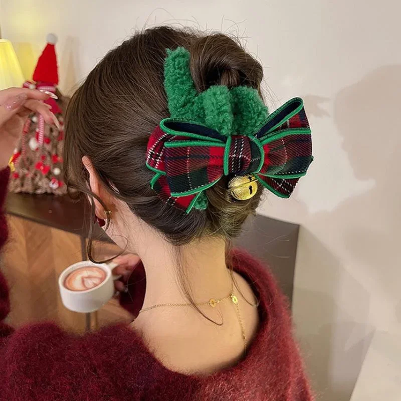 

Christmas Style Bell Bow Plush Grip Clip Autumn and Winter Girls Large Shark Fashion Headwear Accessories for Women