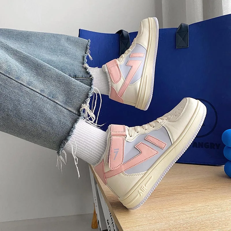 

Woman Sneakers Platform Shoes Plus Size 35-44 Fashion PU Leather Vulcanized Shoes Female High Top Casual Sneakers Women Shoes