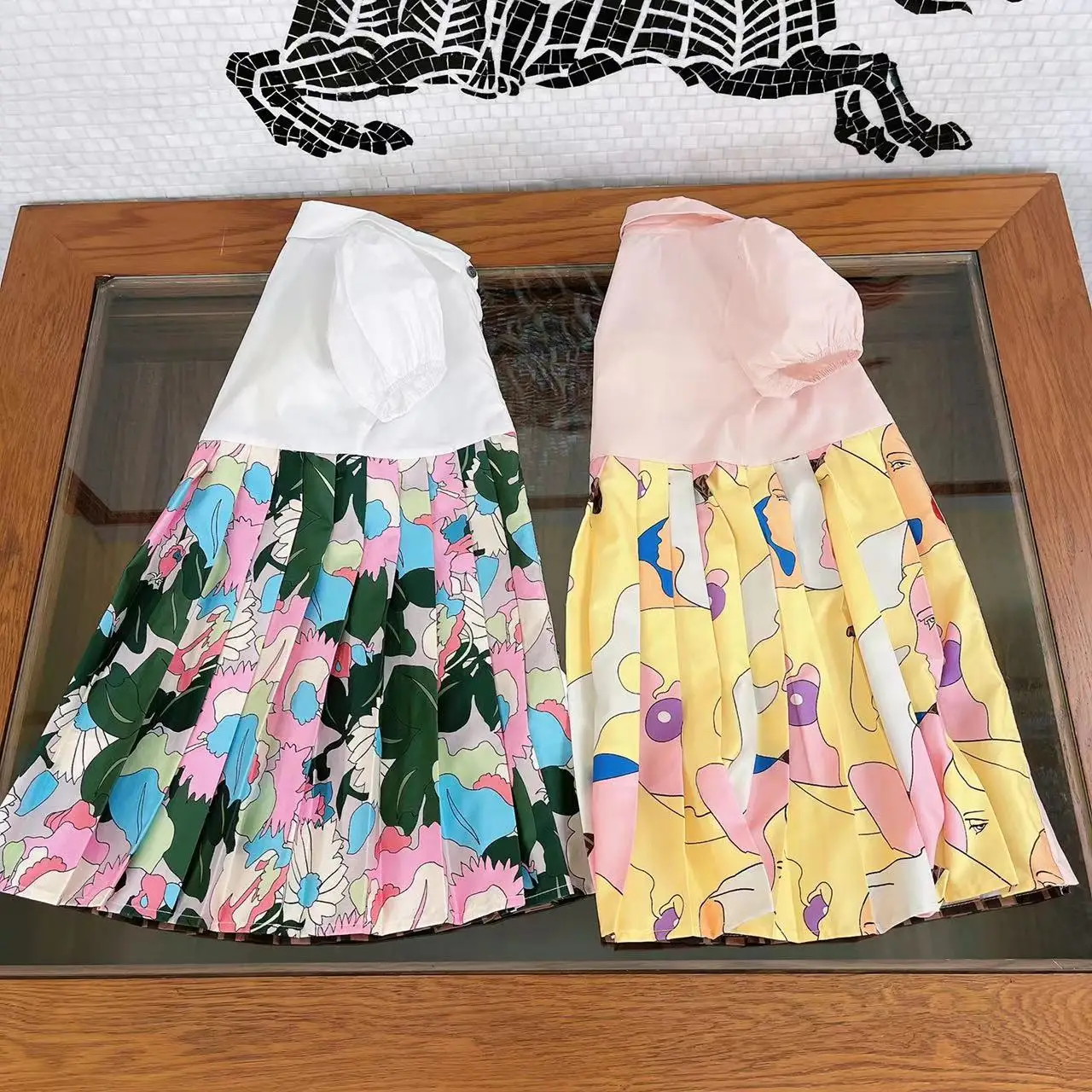 

Children's 2022 summer clothes new girls' pleated skirt Lapel little girls' short sleeve luxury summer dress design