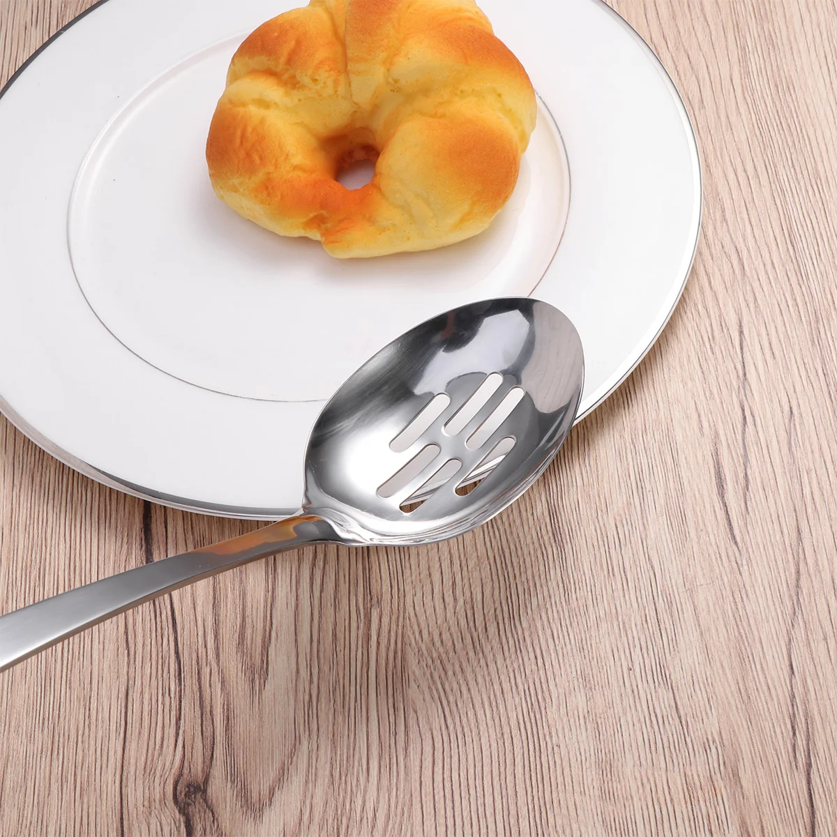 

1PC Frying Colander Spatula Stainless Steel Hollow Serving Spoon Soup Colander for Kitchen