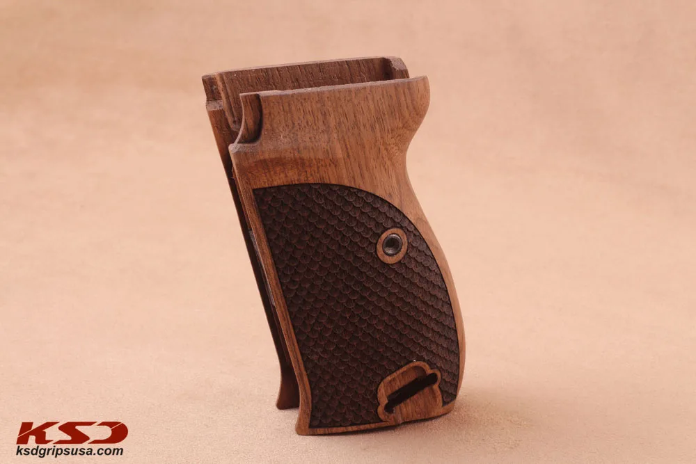 

Ksd Grips Walther P1 / P38 Grip Shelling