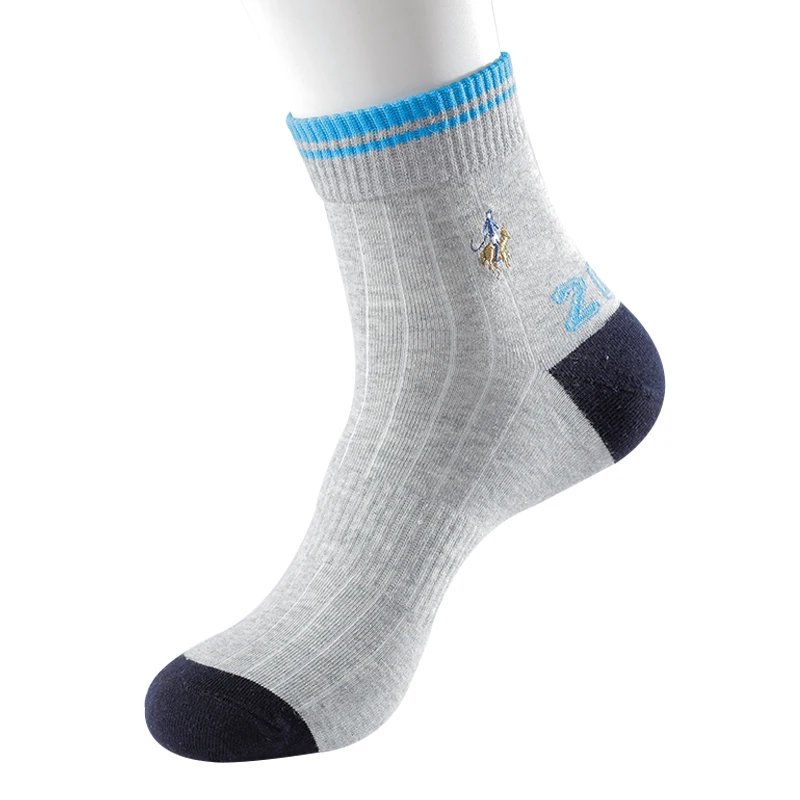 New men's pure cotton medium tube socks deodorant all cotton solid color socks boys' Sports digital trend sweat absorbing socks