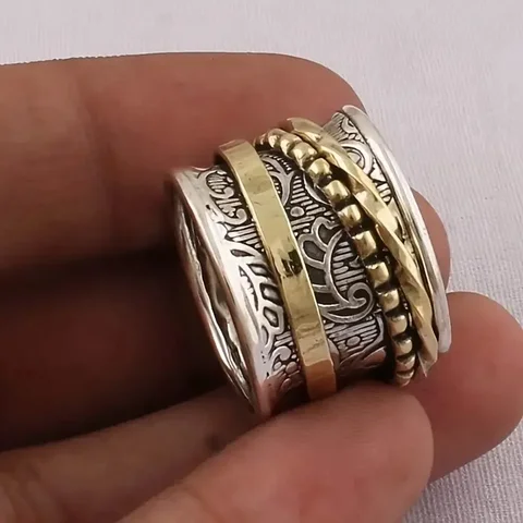 Ретро кольцо Omega из меди