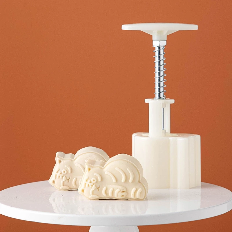 

3Pcs/50g Plastic Mooncake Mold Valentines Day Mold Hand-Pressure Moon Cake Mould DIY Decoration Baking Tools Kitchen Accessories