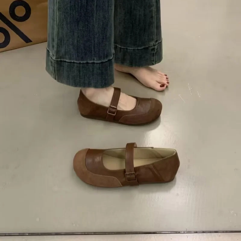 Женская обувь 2024 мягкие повседневные женские кроссовки с круглым носком