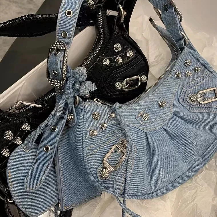 

Rivets Cowboy Women Shoulder Bags Motorcycle CrossBody Bags Ladies New Fashion Designer Handbag Female High Quality Women's Bags