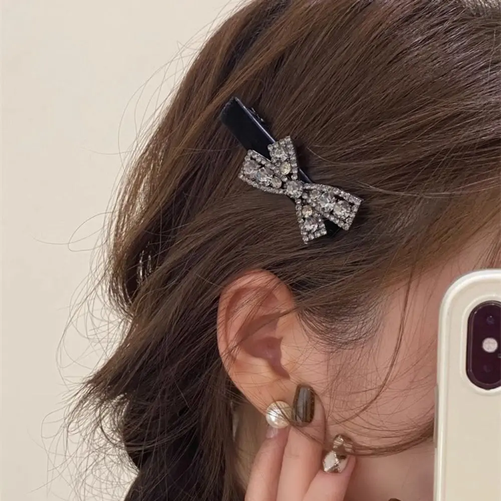 

Flower Rhinestone Hair Clip Flash Crystal Korean Style Crystal Bow Hairpin Hairpin Headdress Pearl Barrettes