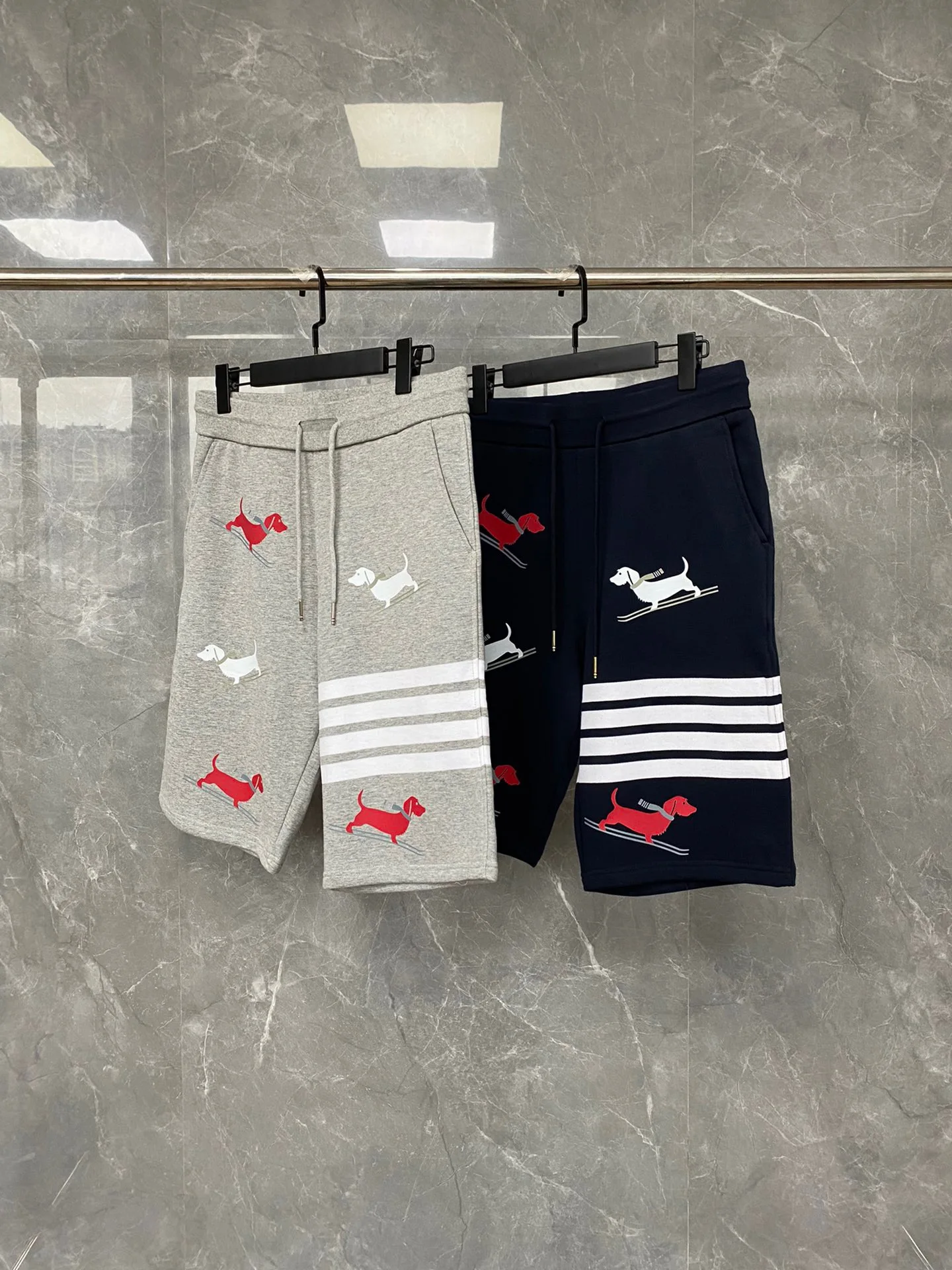 

Hot sale TB summer new puppy ski embroidered cotton sports casual shorts for men and women pants men shorts