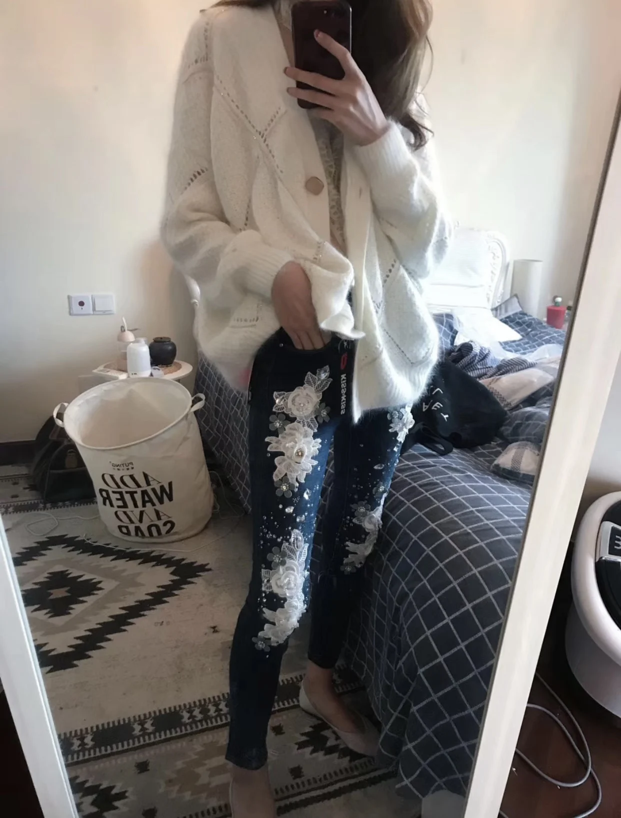 Европейские тяжелые бусины Стрейчевые брюки для ног осенняя одежда 2024 новая мода