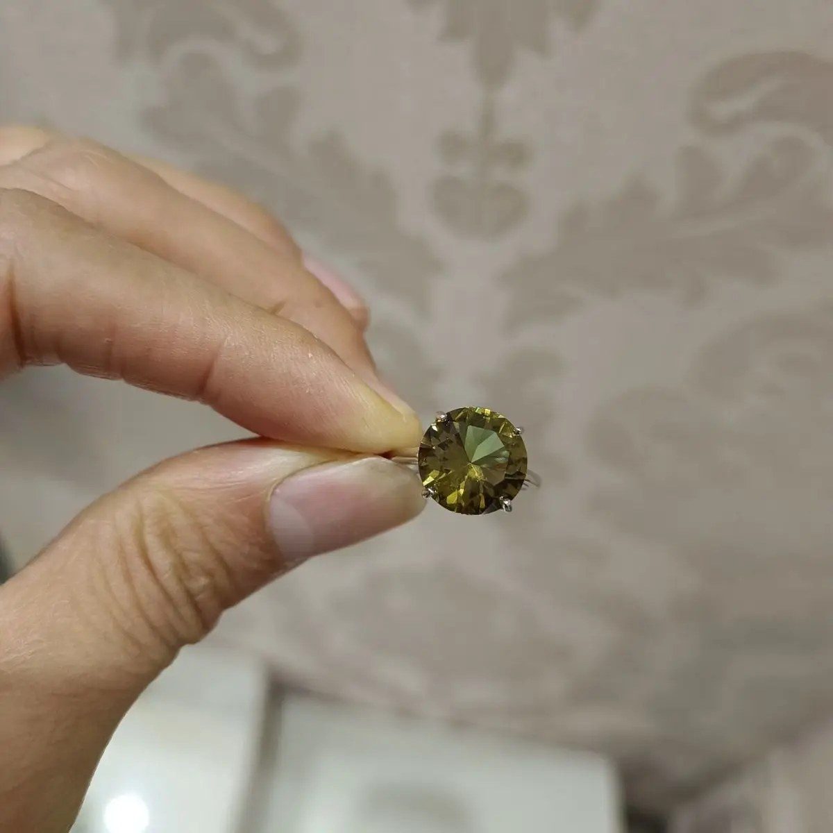 Турецкий Султанит из золота 18 карат