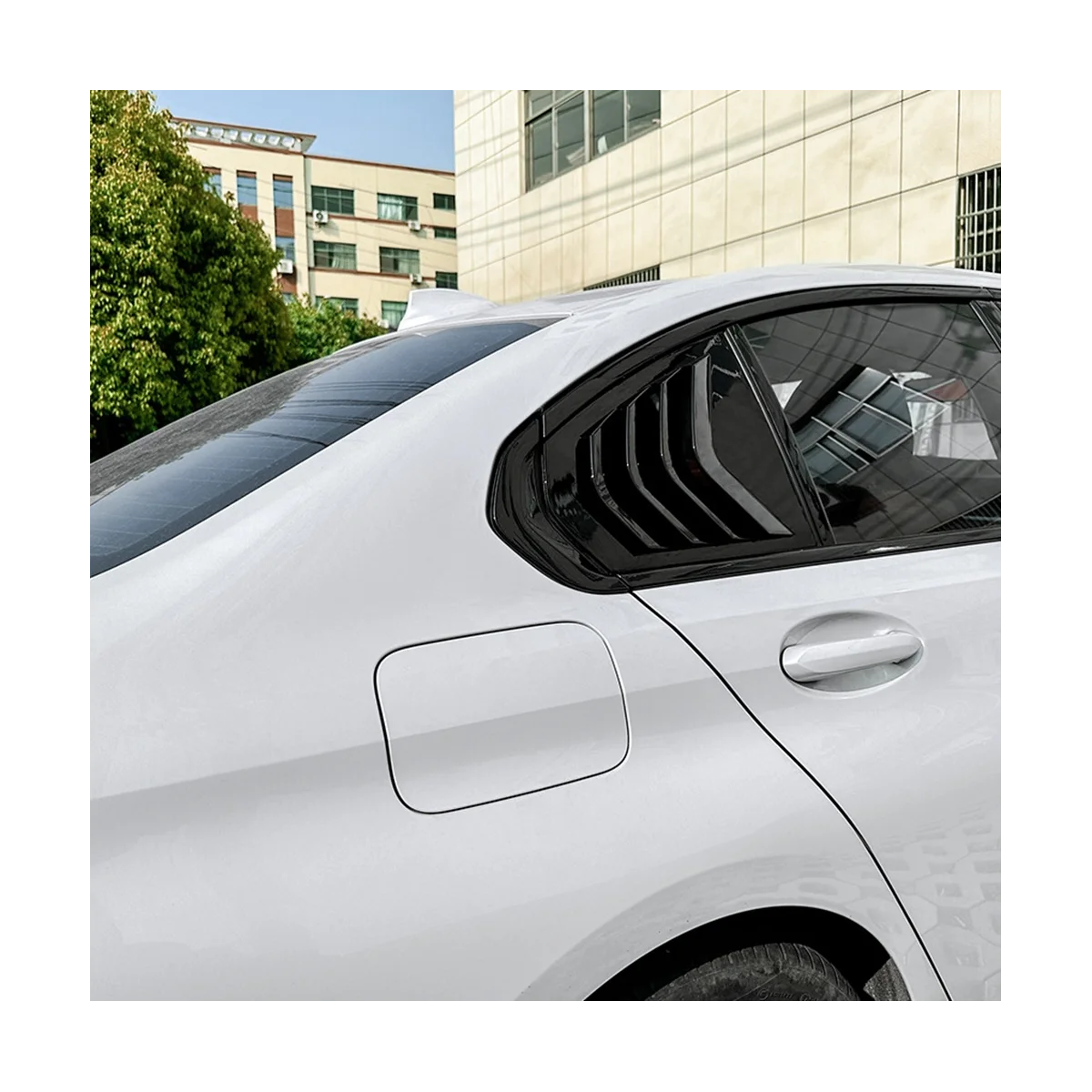 Накладки на заднее стекло автомобиля треугольные наклейки затвор отделка