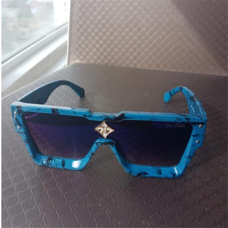 

Luxury large face sunglasses for both men and women Fashion designer's diamond-studded glasses Wholesale for 10 pieces
