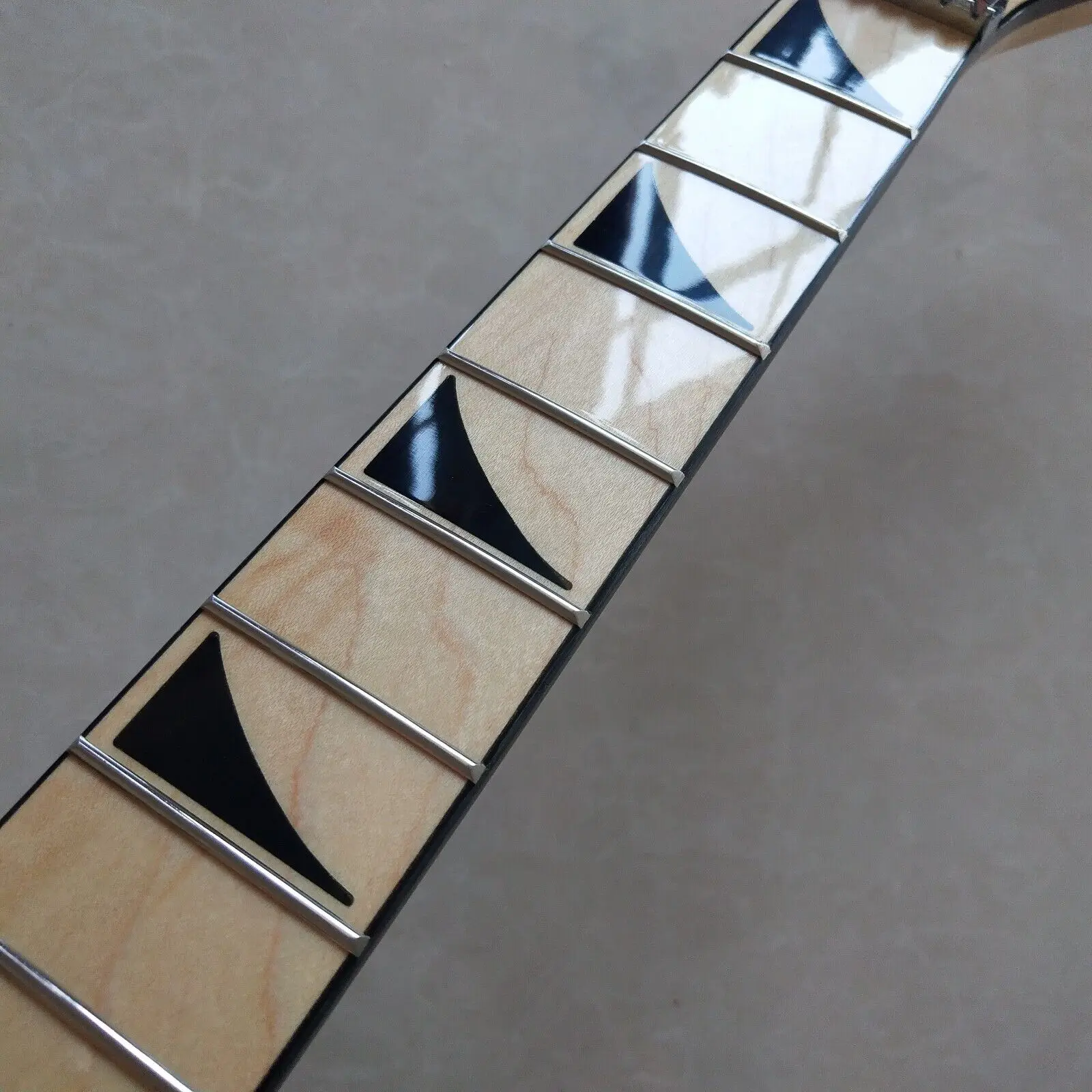 High quality Maple Jackson 24 Fret 25.5inch Guitar Neck Maple Fretboard Inlay enlarge