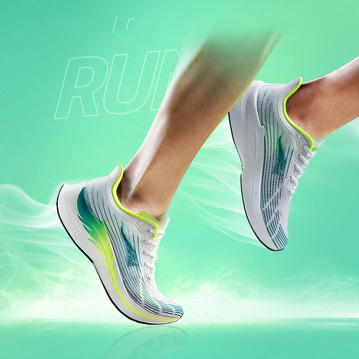 Onemix New Running Shoes For Men Light Marathon Sport Shoes Women Sneakers Man Carbon Fibre Plate Breathable Mesh Sport Shoes