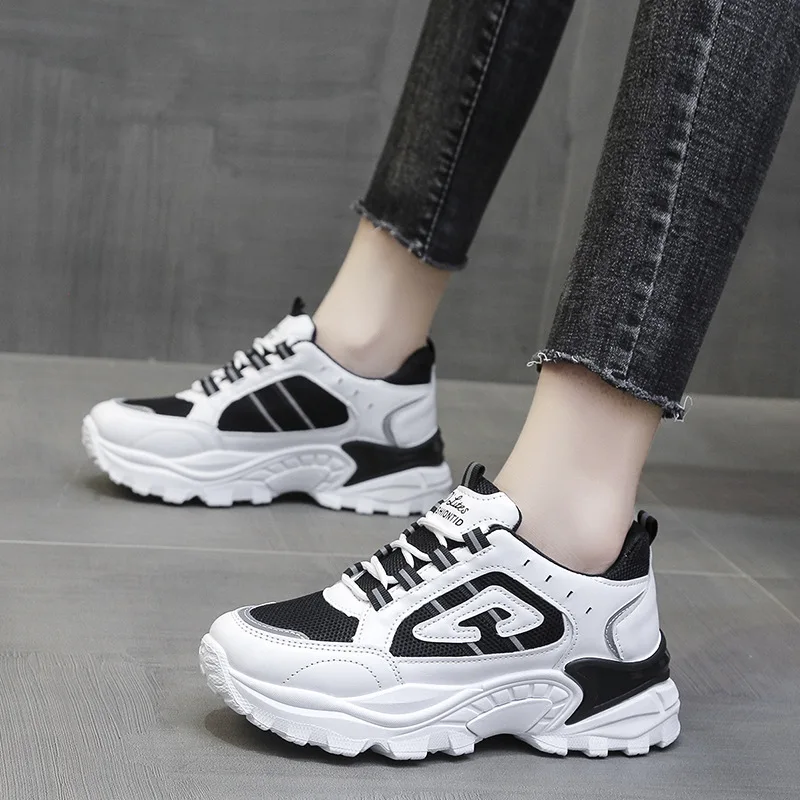 

Женские массивные кроссовки, Белые Повседневные сетчатые кроссовки на платформе, с вулканизированной подошвой, дизайнерские, 2022